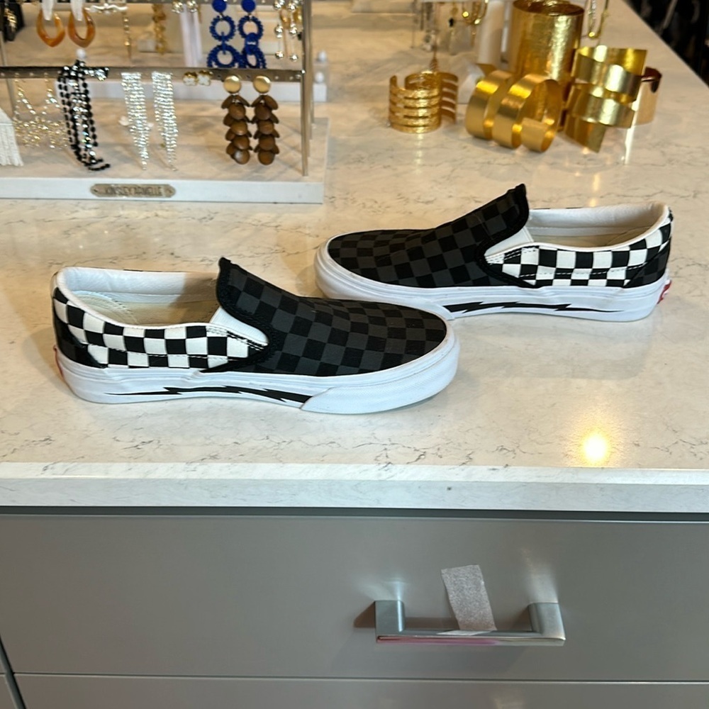 Vans gray, black & white checkered slip on shoes. Size 5W big boys/6.5W women’s